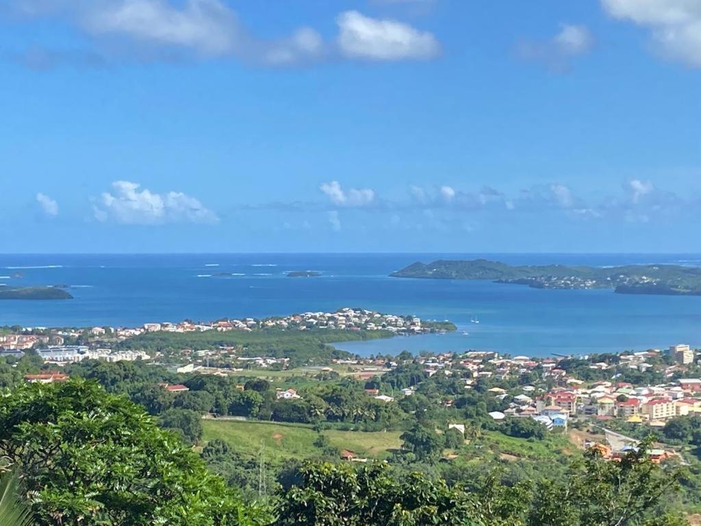 Location Vacances Sur Morne Ventile Avec Vue Mer En Martinique Le Robert Extérieur photo